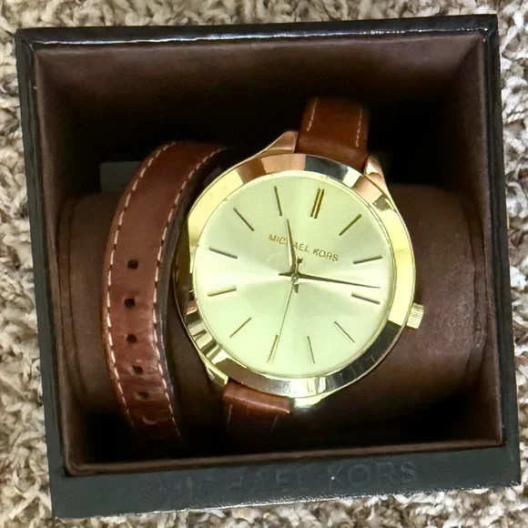 Michael Kors | Accessories | Michael Kors Gold Double Wrap  display picture 3